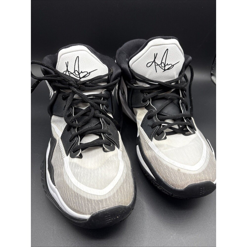 Size 10 - Nike Kyrie Infinity TB White Black